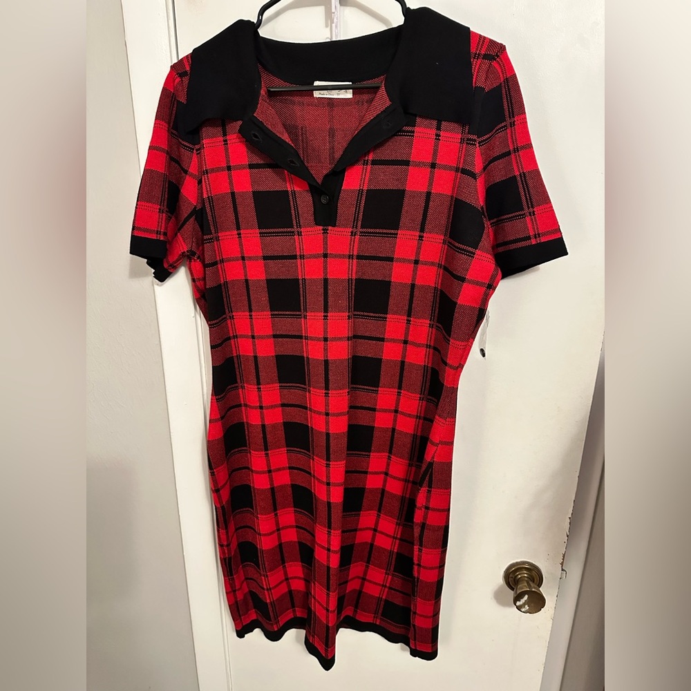 FashionNova Red and Black Plaid Short-Sleeve Women's Dress